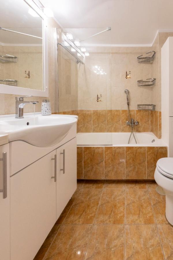 Aincac Apartment Athens Center Dış mekan fotoğraf